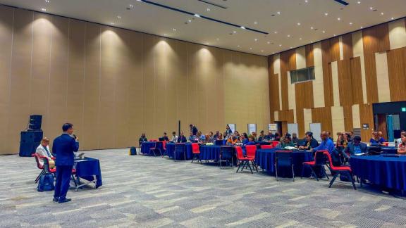 Evgeny Ten from IIU presents at the GCF Asia Pacific Regional Dialogue